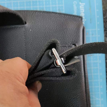 Load image into Gallery viewer, DIY Leather Bag Kit - Hac a Dos Bag - DWIPDFZS213
