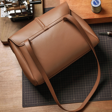 Load image into Gallery viewer, DIY Leather Bag Kit - DWIDB833
