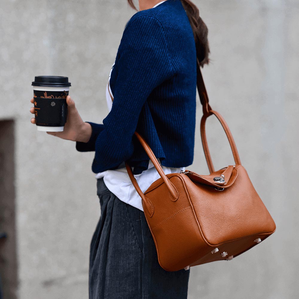 Spring Leather Handbag with Engraving Made at Home: DIYs в журнале